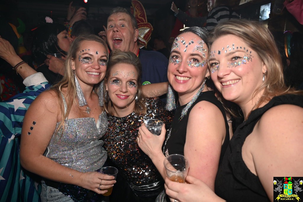 ../Images/Kroegentocht 2026 196.jpg